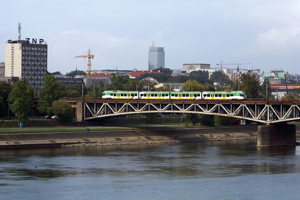 ER75